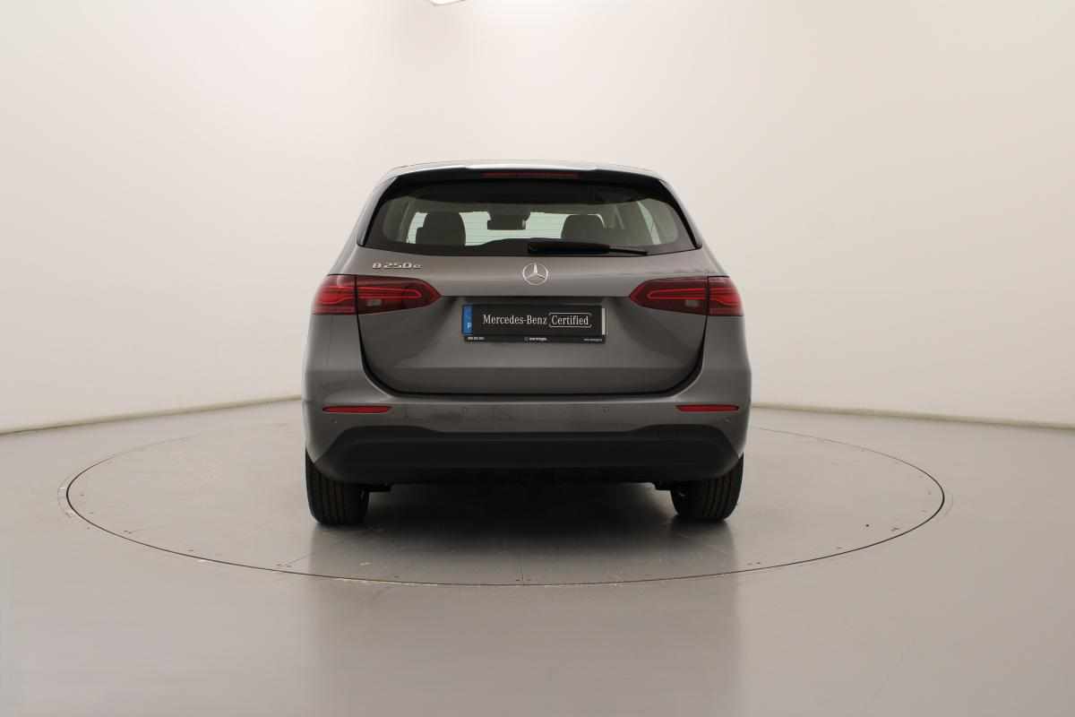 mercedes-benz-classe-b-2025-hibrido-a-gasolina-1332cc