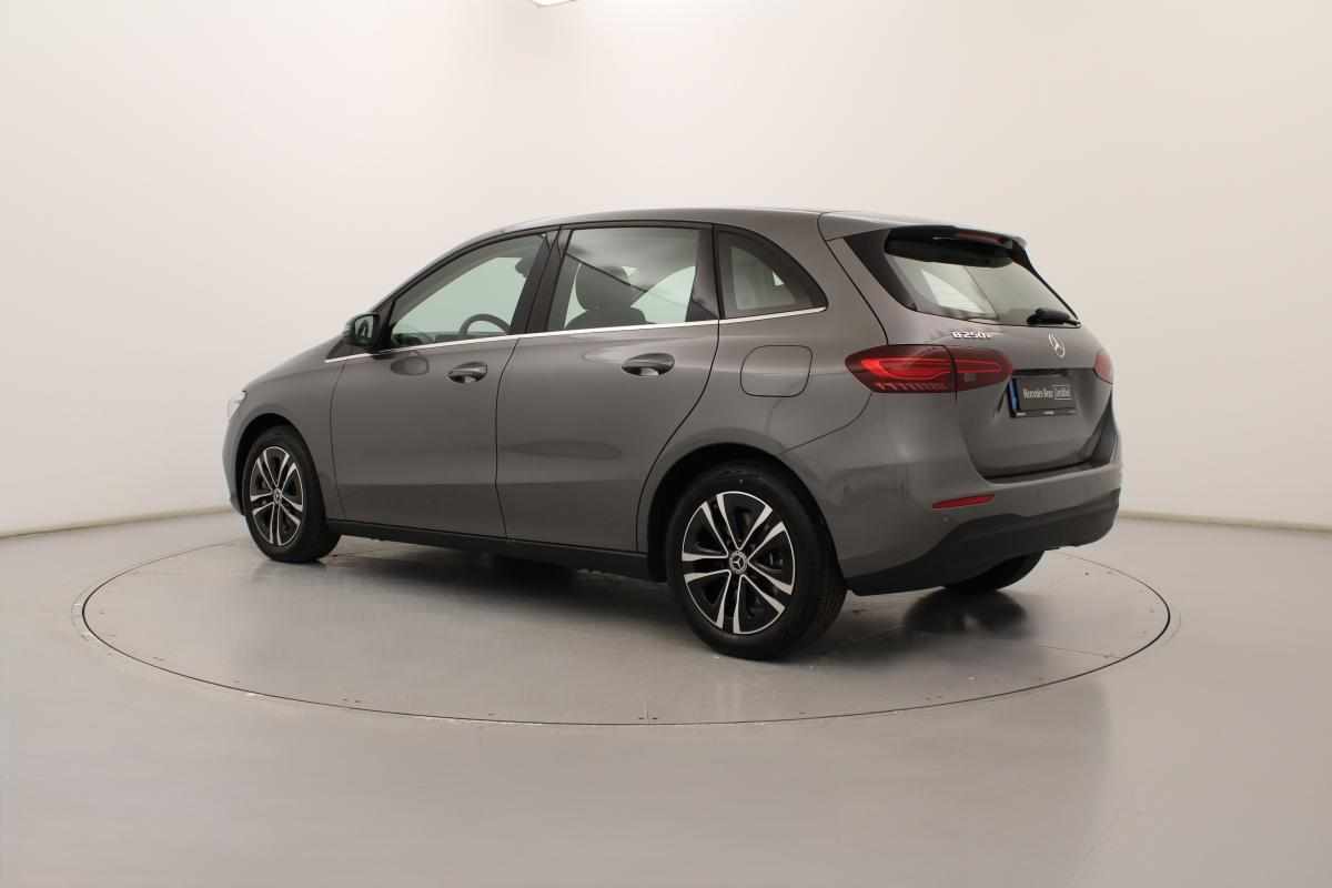 mercedes-benz-classe-b-2025-hibrido-a-gasolina-1332cc