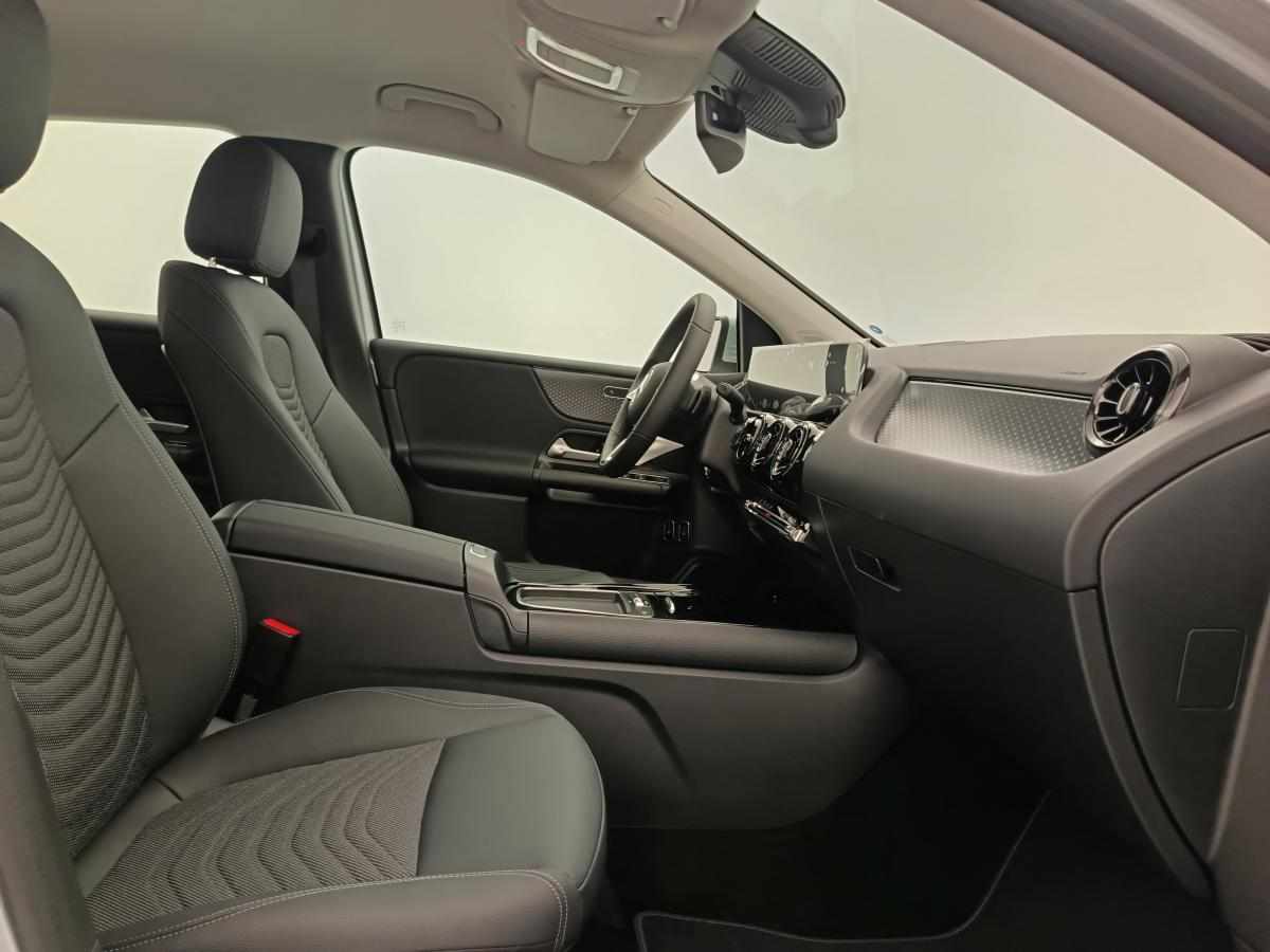 mercedes-benz-classe-b-2025-hibrido-a-gasolina-1332cc