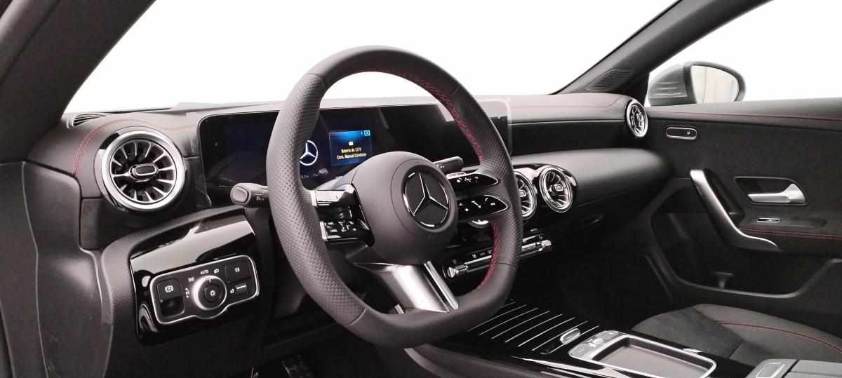 mercedes-benz-cla-200-d-2025-diesel-1950cc