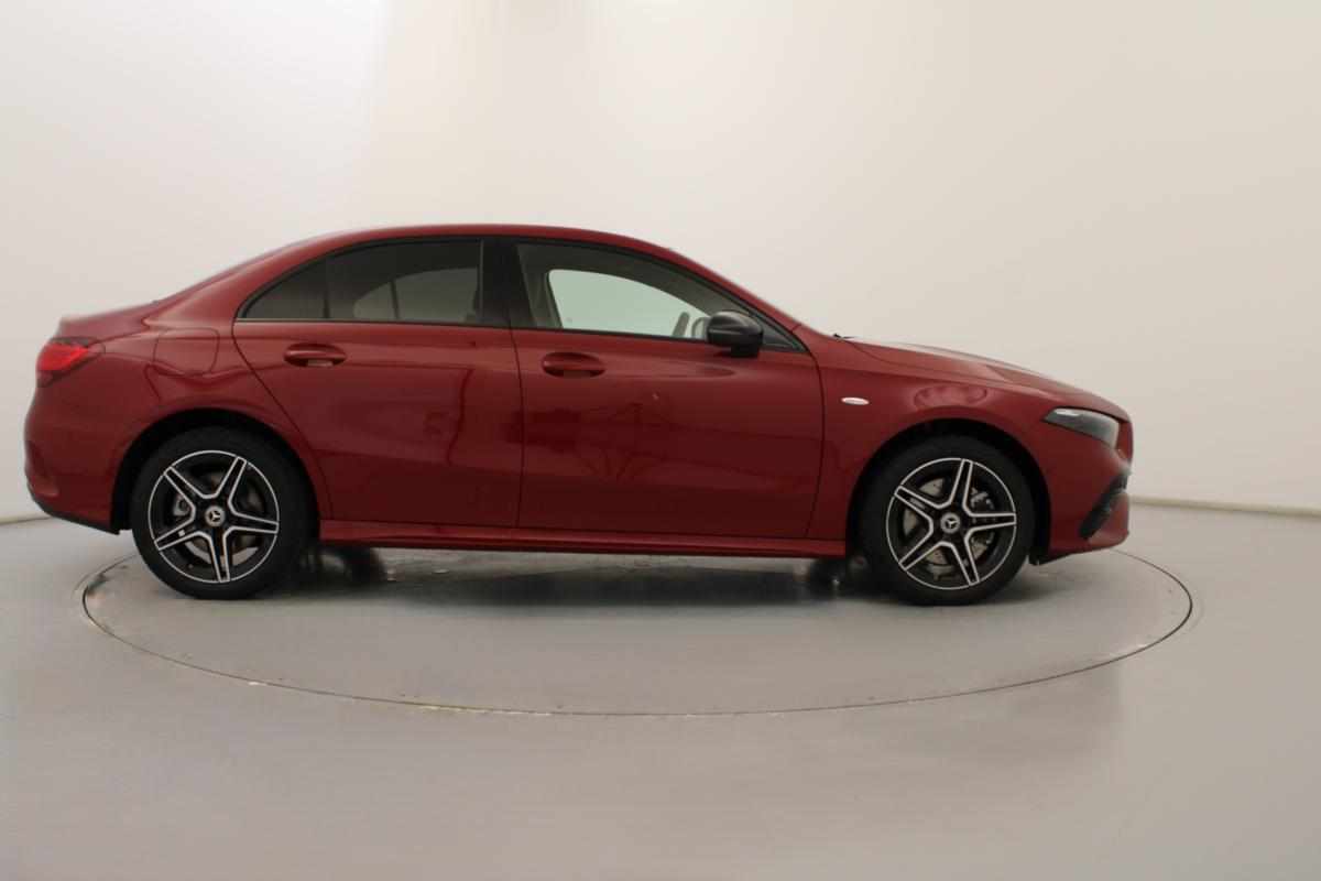mercedes-benz-classe-a-2025-hibrido-a-gasolina-1332cc