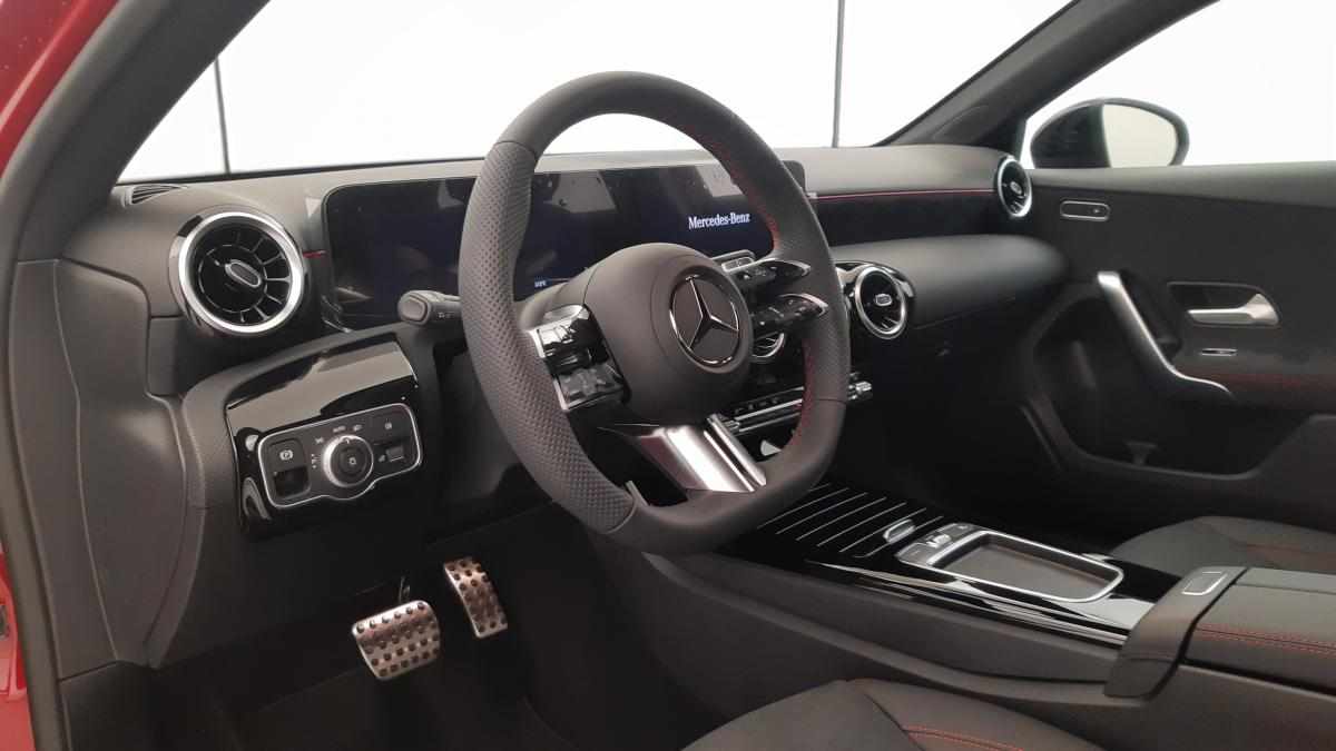 mercedes-benz-classe-a-2025-hibrido-a-gasolina-1332cc