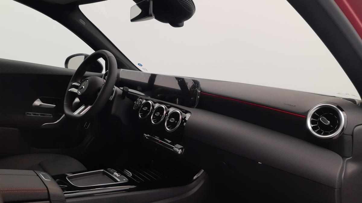 mercedes-benz-classe-a-2025-hibrido-a-gasolina-1332cc