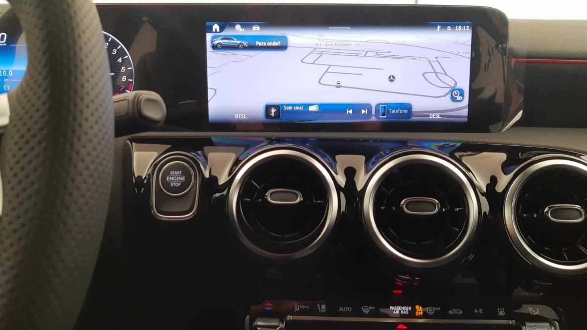 mercedes-benz-classe-a-2025-hibrido-a-gasolina-1332cc