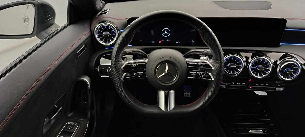 mercedes-benz-cla-200-d-2025-diesel-1950cc