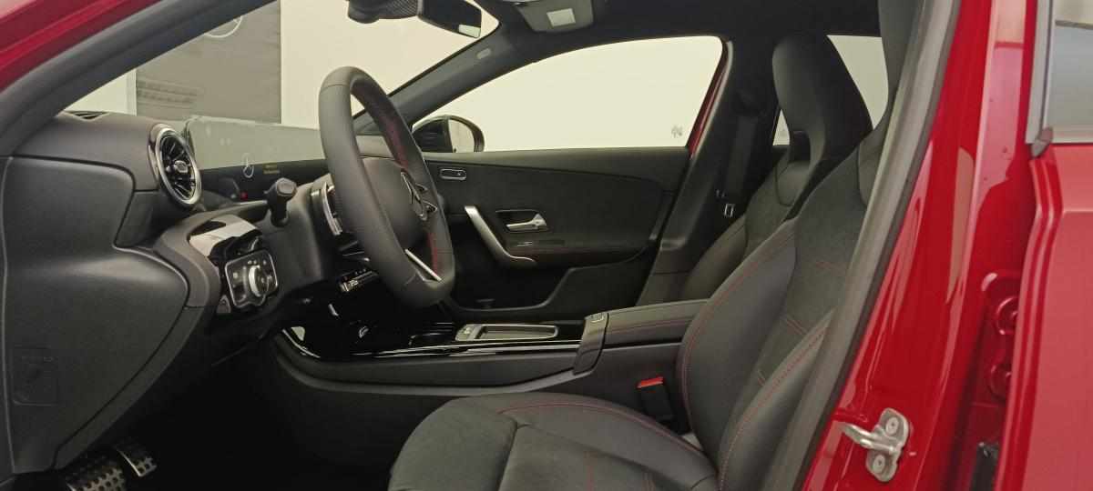 mercedes-benz-classe-a-2025-gasolina-1332cc