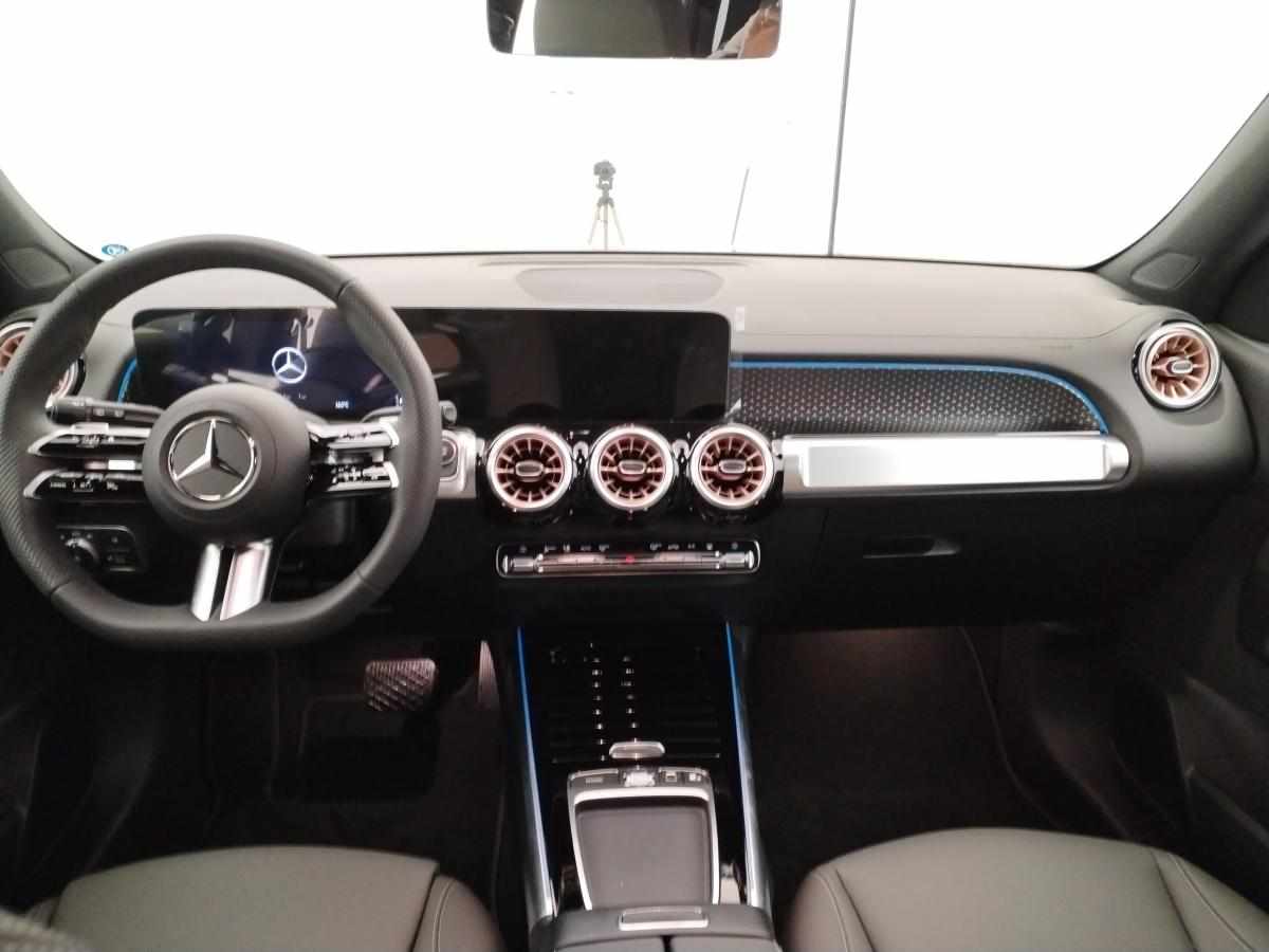 mercedes-benz-eqb-2025-eletrico