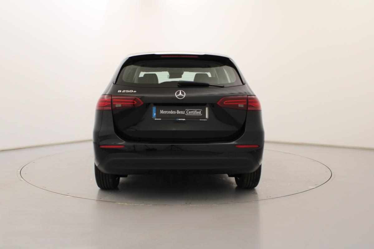 mercedes-benz-classe-b-2025-hibrido-a-gasolina-1332cc