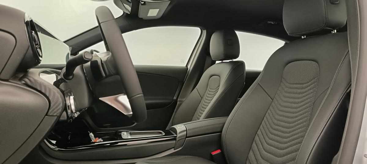 mercedes-benz-classe-a-a-200-1-3-2025-gasolina-1332cc
