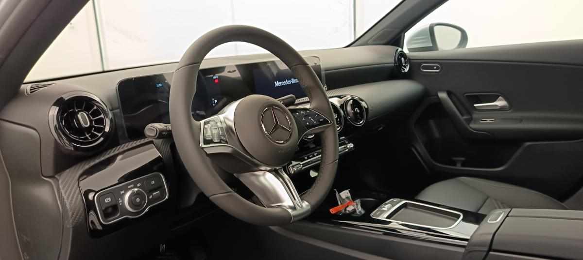 mercedes-benz-classe-a-a-200-1-3-2025-gasolina-1332cc