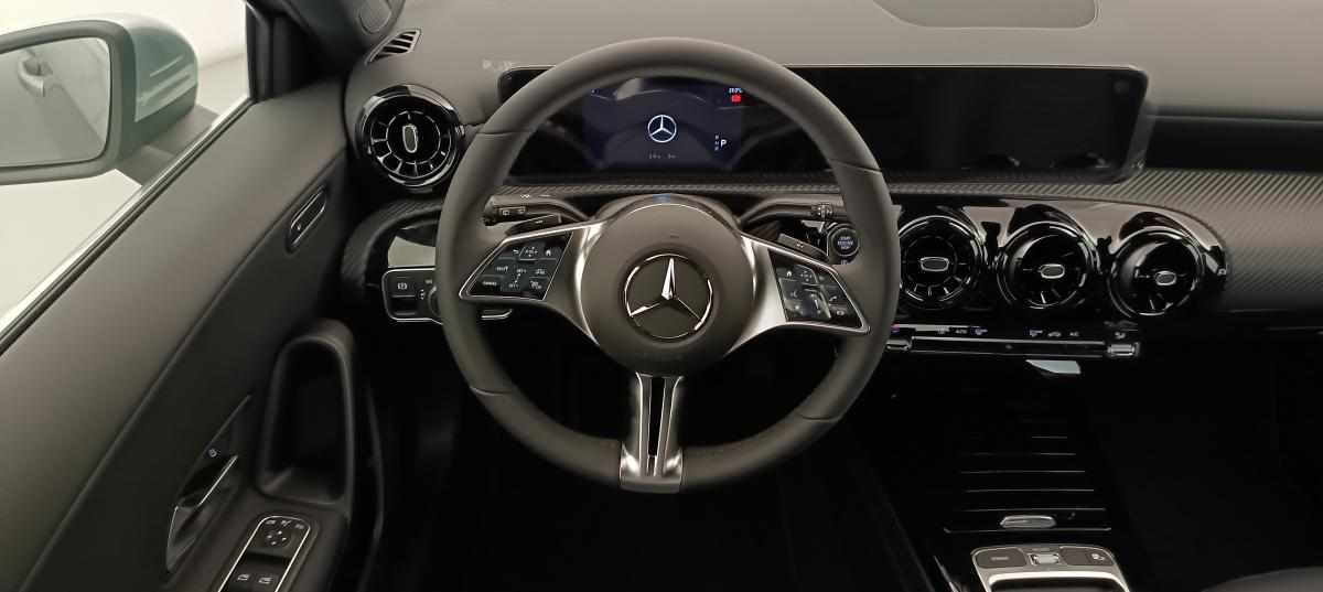 mercedes-benz-classe-a-a-200-1-3-2025-gasolina-1332cc