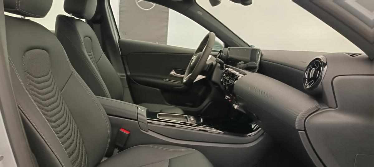 mercedes-benz-classe-a-a-200-1-3-2025-gasolina-1332cc