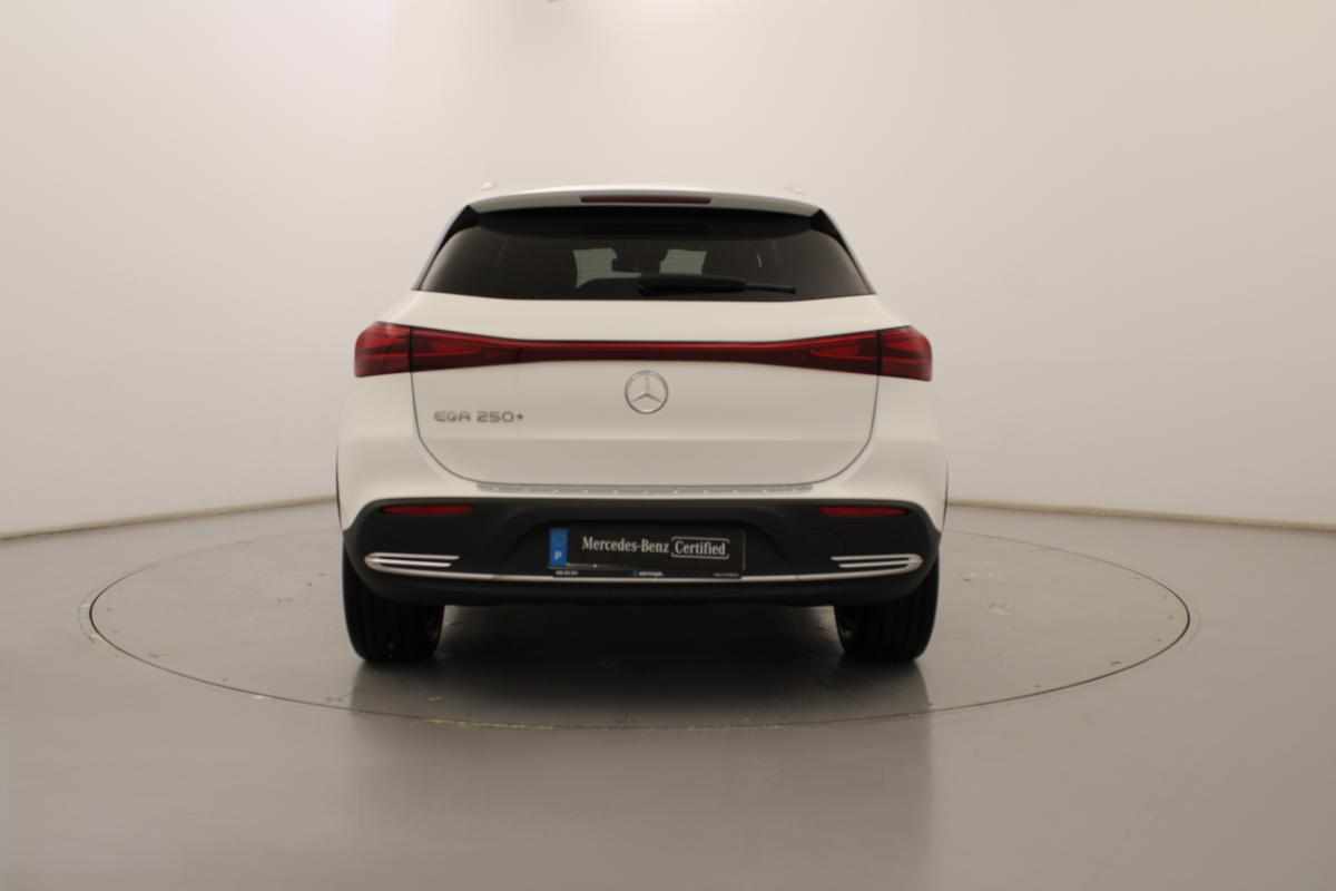 mercedes-benz-eqa-2025-eletrico
