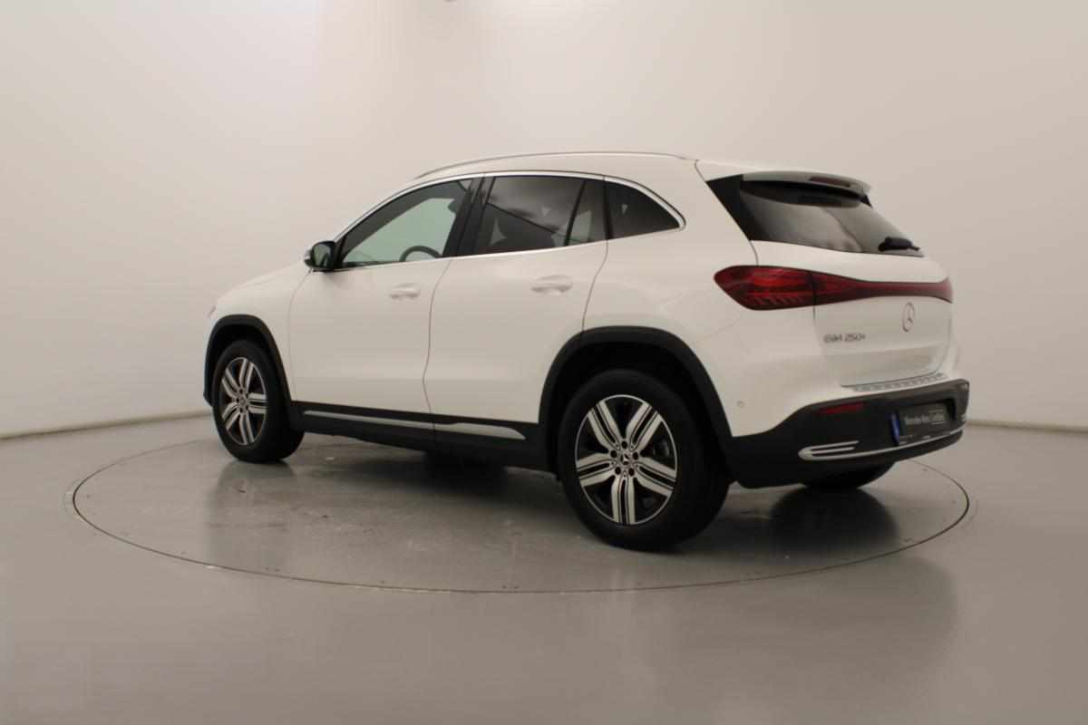 mercedes-benz-eqa-2025-eletrico