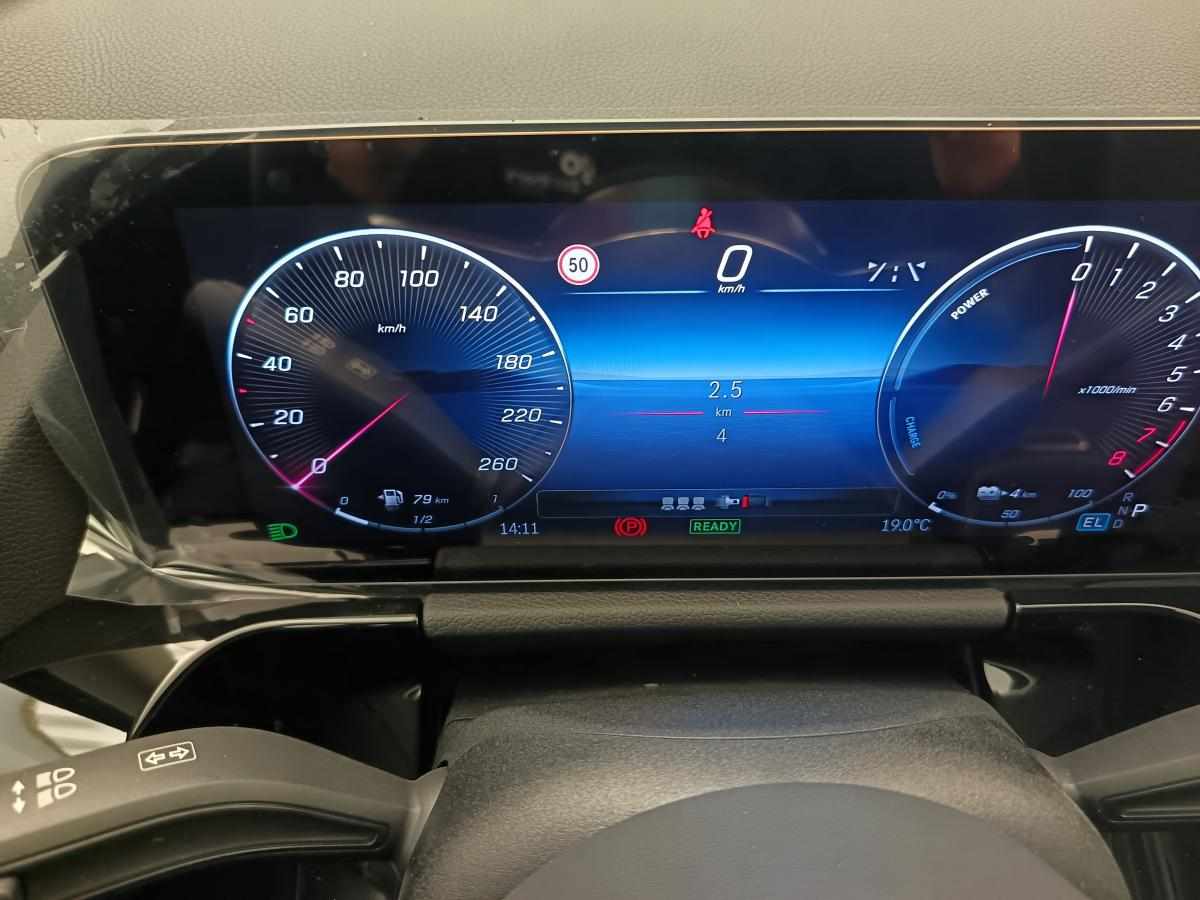 mercedes-benz-classe-b-2025-hibrido-a-gasolina-1332cc
