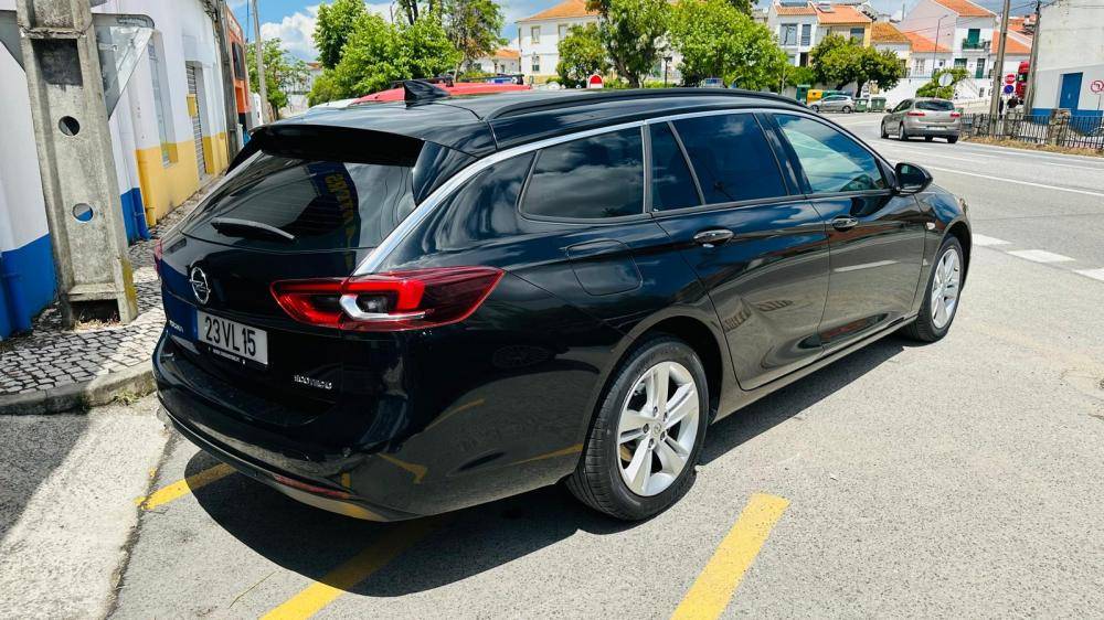 opel-insignia-sports-tourer-2018-diesel-1598cc