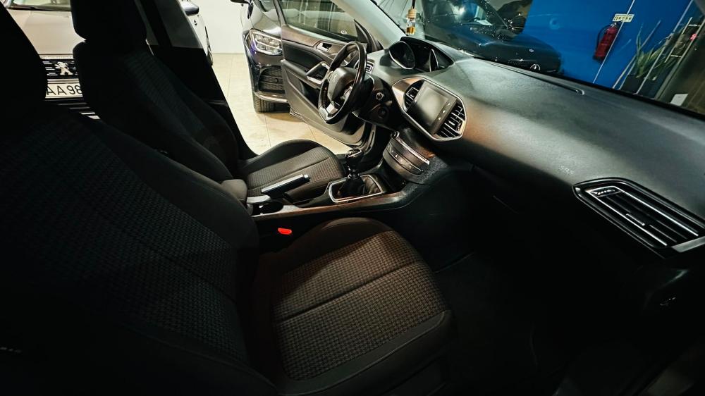 peugeot-308-2020-diesel-1499cc