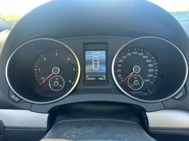 volkswagen-golf-cabriolet-2013-diesel-1968cc