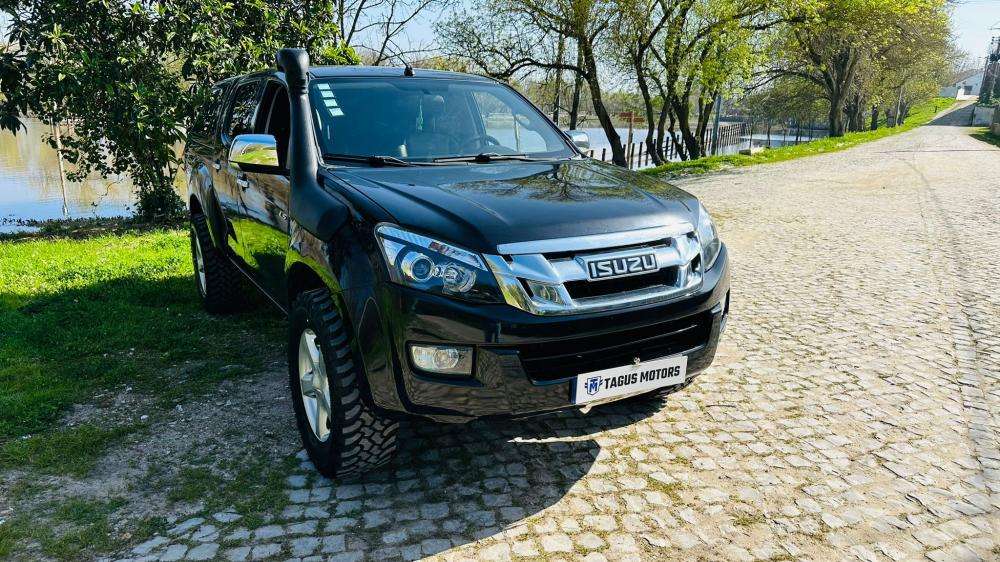 isuzu-d-max-2014-diesel-2499cc