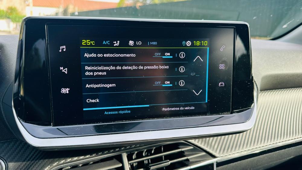 peugeot-e-208-2023-eletrico-0cc