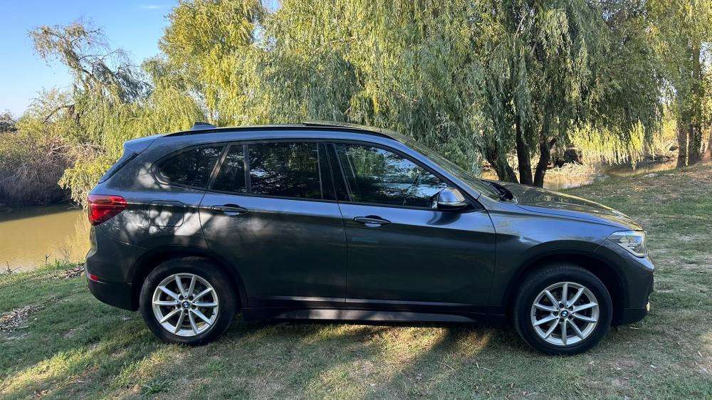 bmw-x1-2021-diesel-1496cc