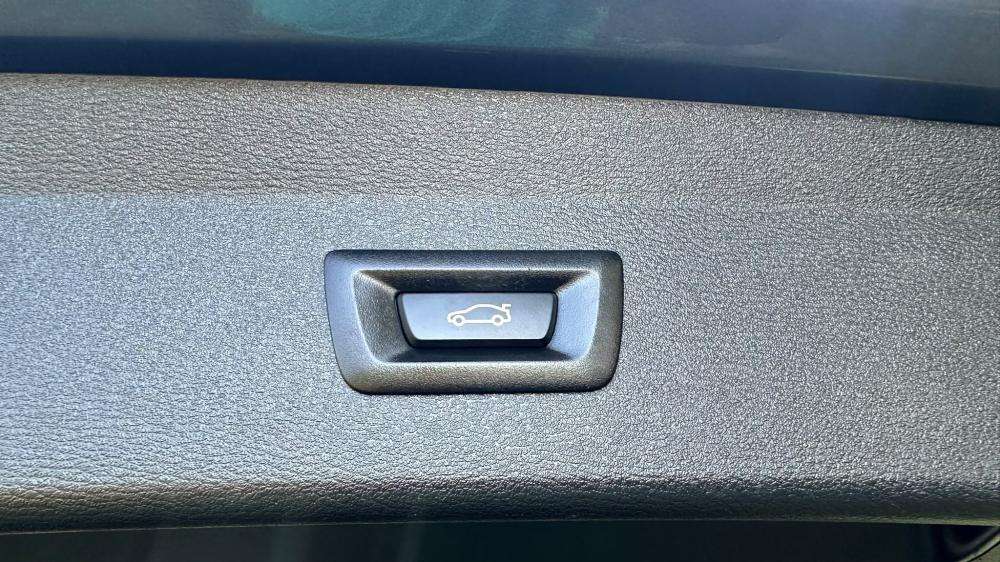 bmw-x1-2021-diesel-1496cc
