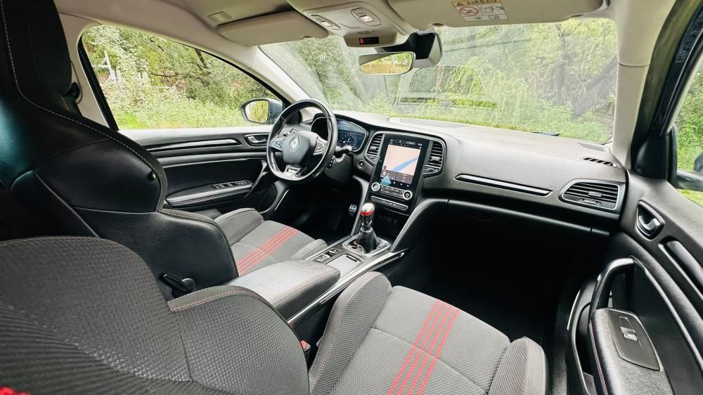 renault-megane-sport-tourer-2022-diesel-1461cc