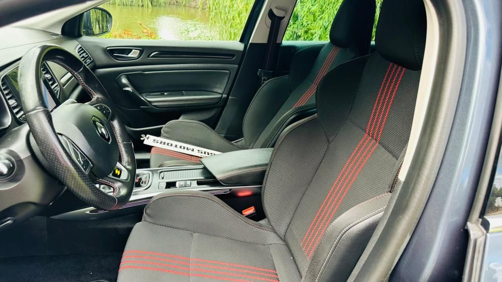 renault-megane-sport-tourer-2022-diesel-1461cc