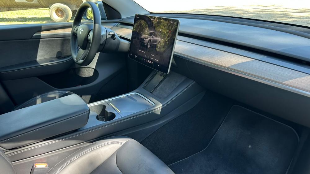 tesla-model-y-2024-eletrico-0cc