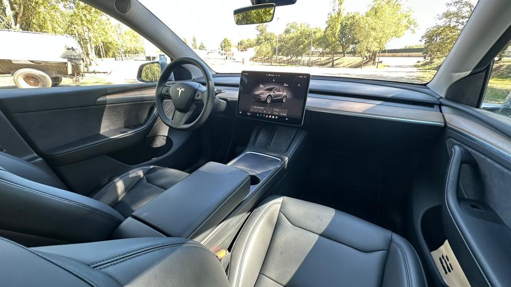 tesla-model-y-2024-eletrico-0cc