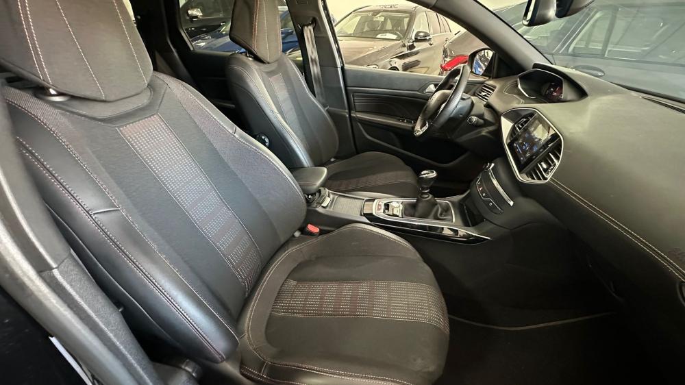 peugeot-308-sw-2020-diesel-1499cc