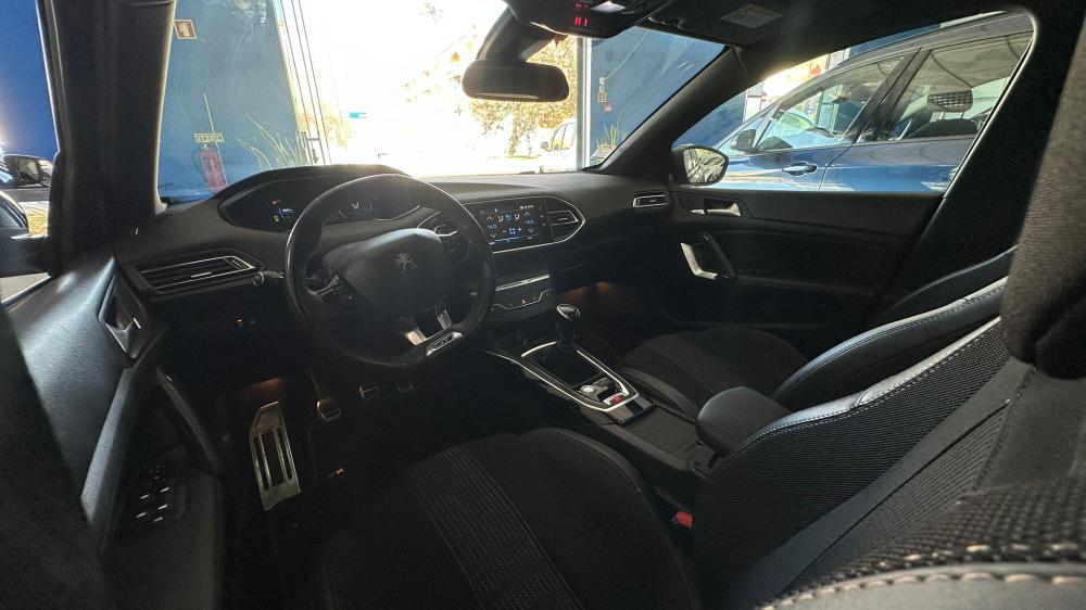 peugeot-308-sw-2020-diesel-1499cc