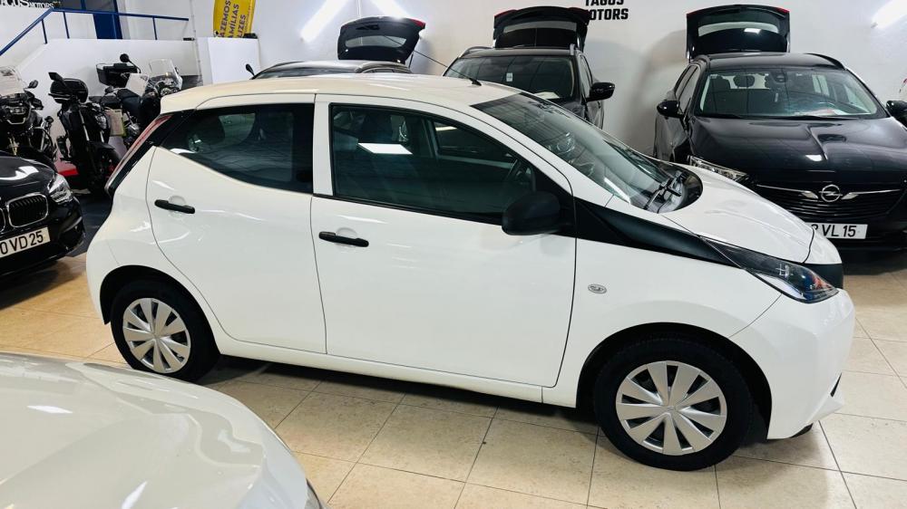 toyota-aygo-2017-gasolina-998cc