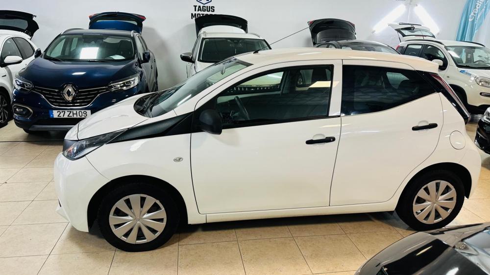 toyota-aygo-2017-gasolina-998cc