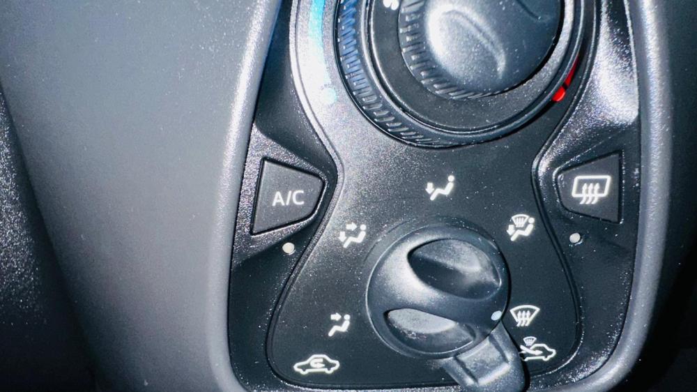 toyota-aygo-2017-gasolina-998cc