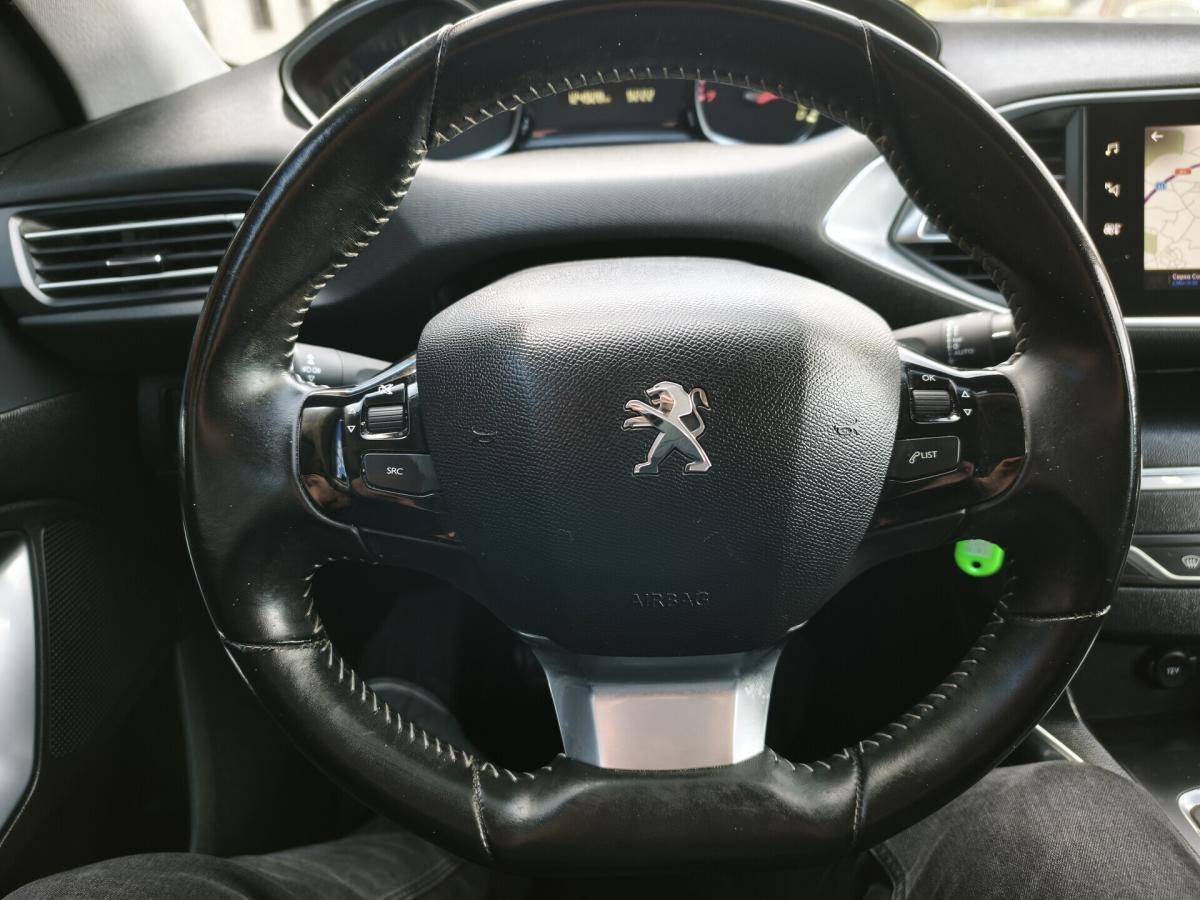 peugeot-308-2020-gasolina-1199cc