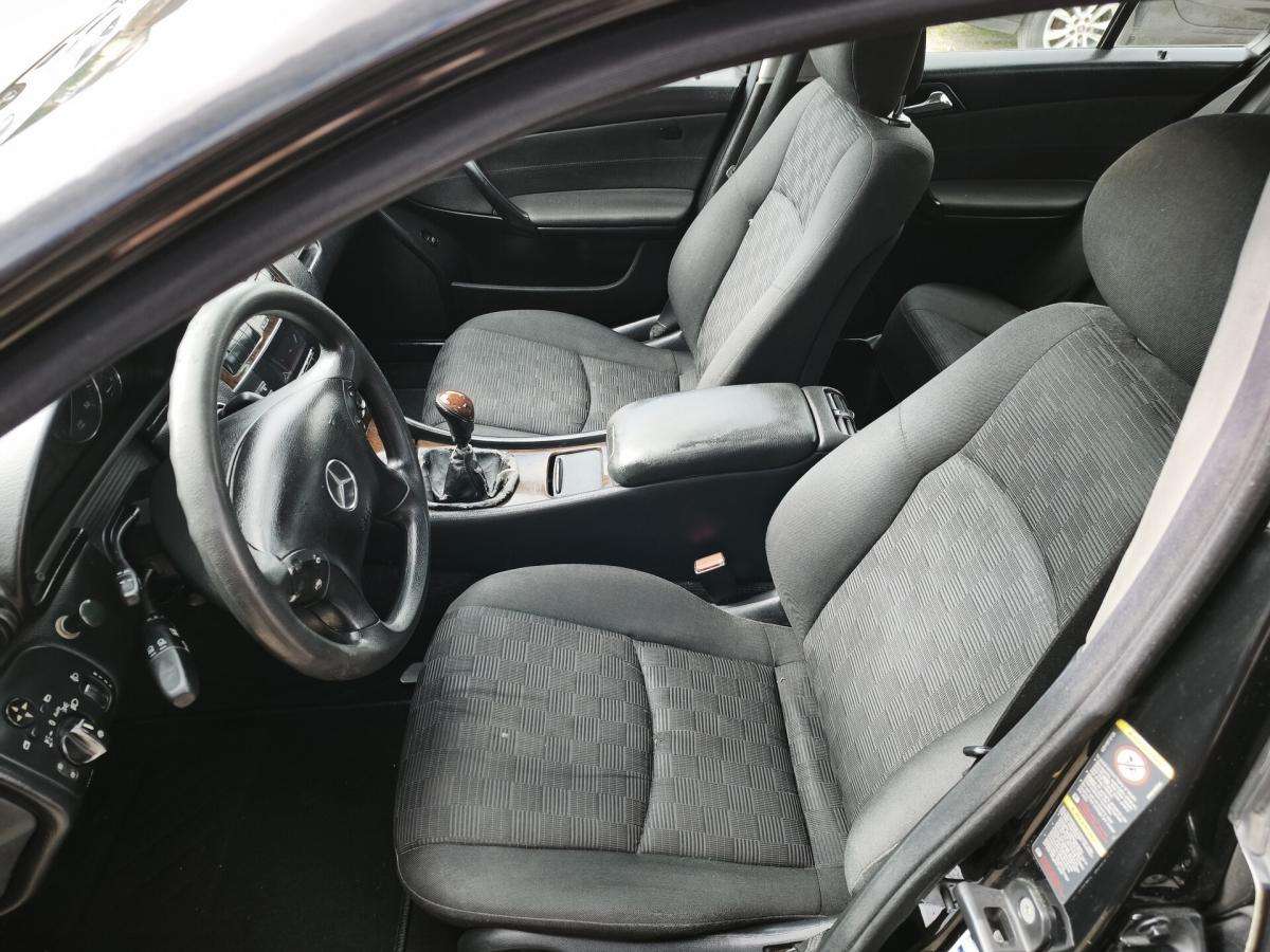 mercedes-benz-classe-c-2005-diesel-2148cc