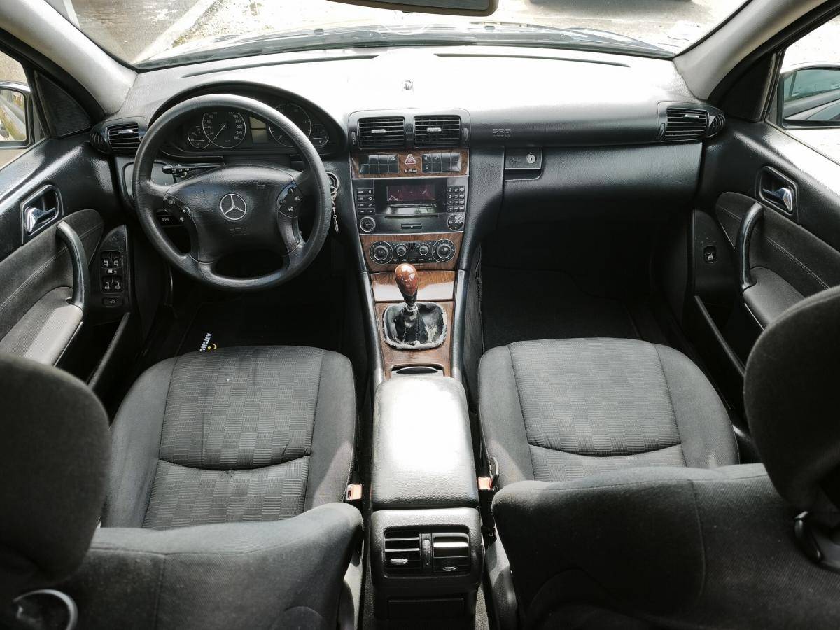 mercedes-benz-classe-c-2005-diesel-2148cc