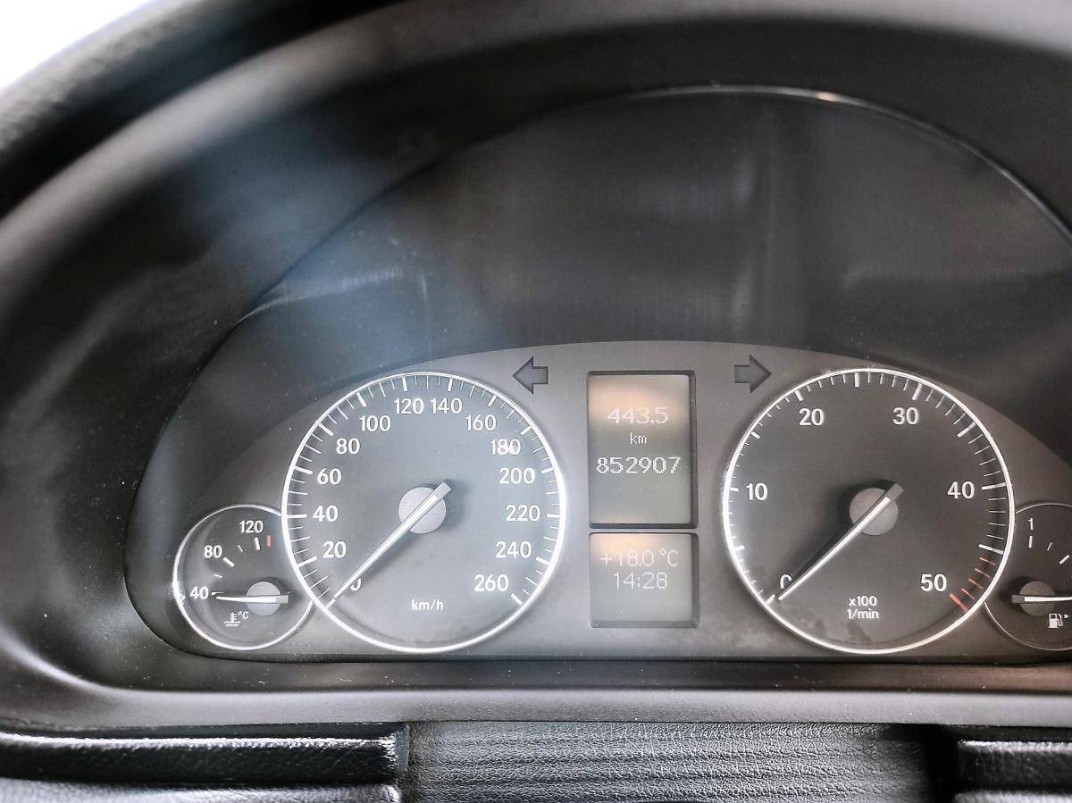 mercedes-benz-classe-c-2005-diesel-2148cc