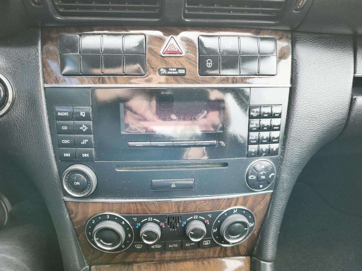 mercedes-benz-classe-c-2005-diesel-2148cc