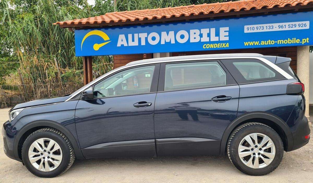 peugeot-5008-2019-diesel-1499cc