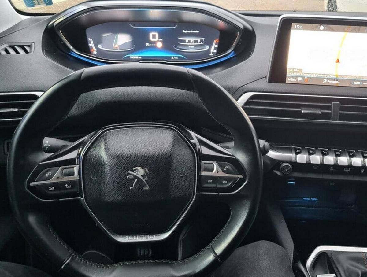peugeot-5008-2019-diesel-1499cc