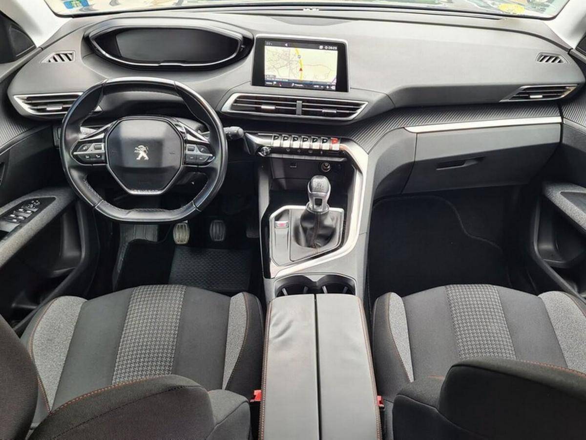 peugeot-5008-2019-diesel-1499cc