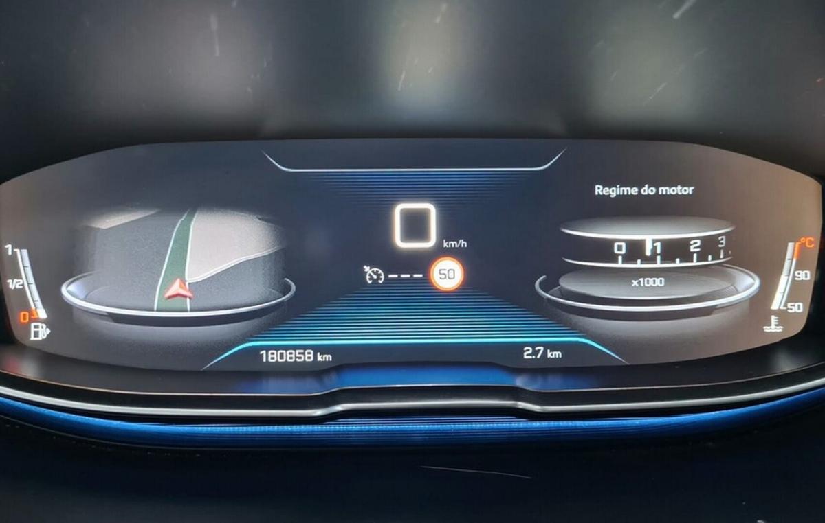 peugeot-5008-2019-diesel-1499cc