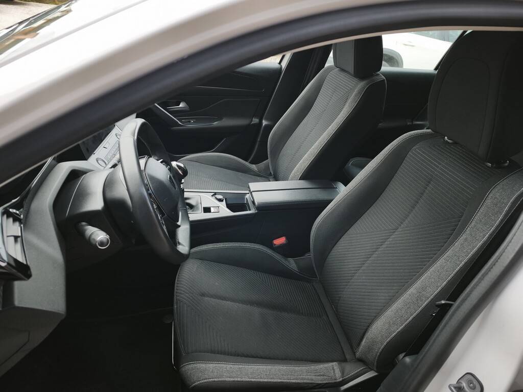 peugeot-308-2022-diesel-1499cc