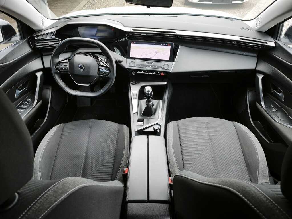 peugeot-308-2022-diesel-1499cc