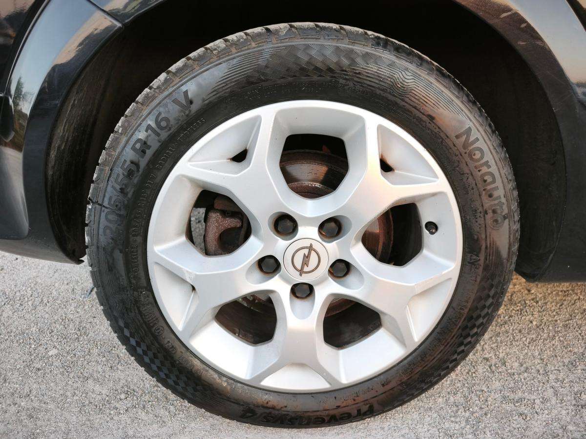 opel-astra-2004-diesel-1686cc