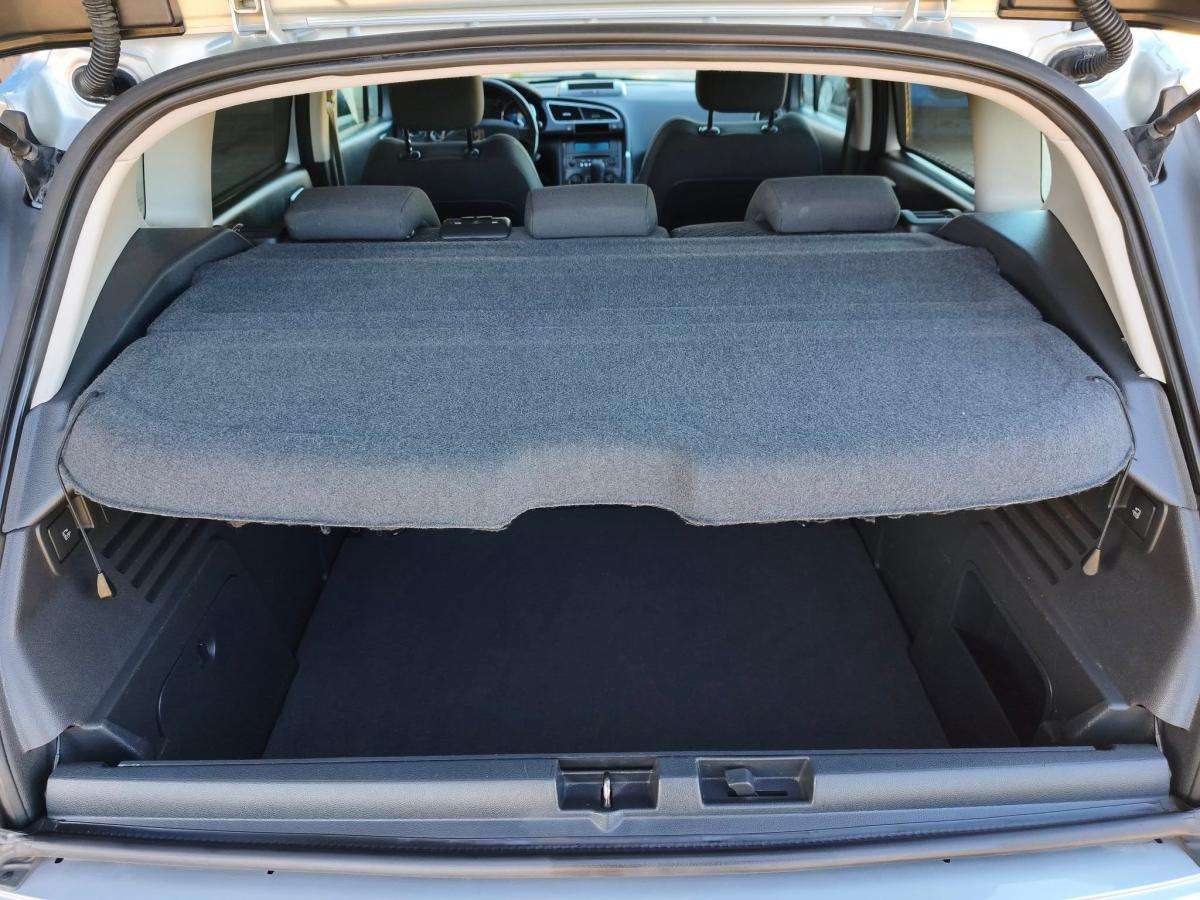 peugeot-3008-2012-diesel-1560cc