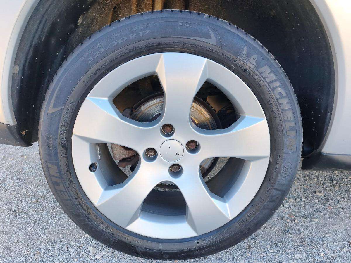 peugeot-3008-2012-diesel-1560cc