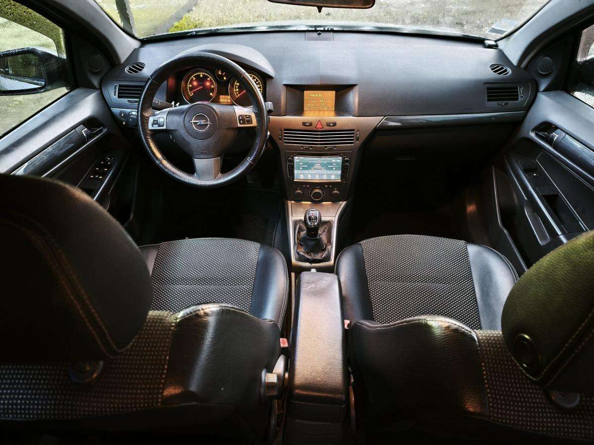 opel-astra-caravan-2005-diesel-1910cc
